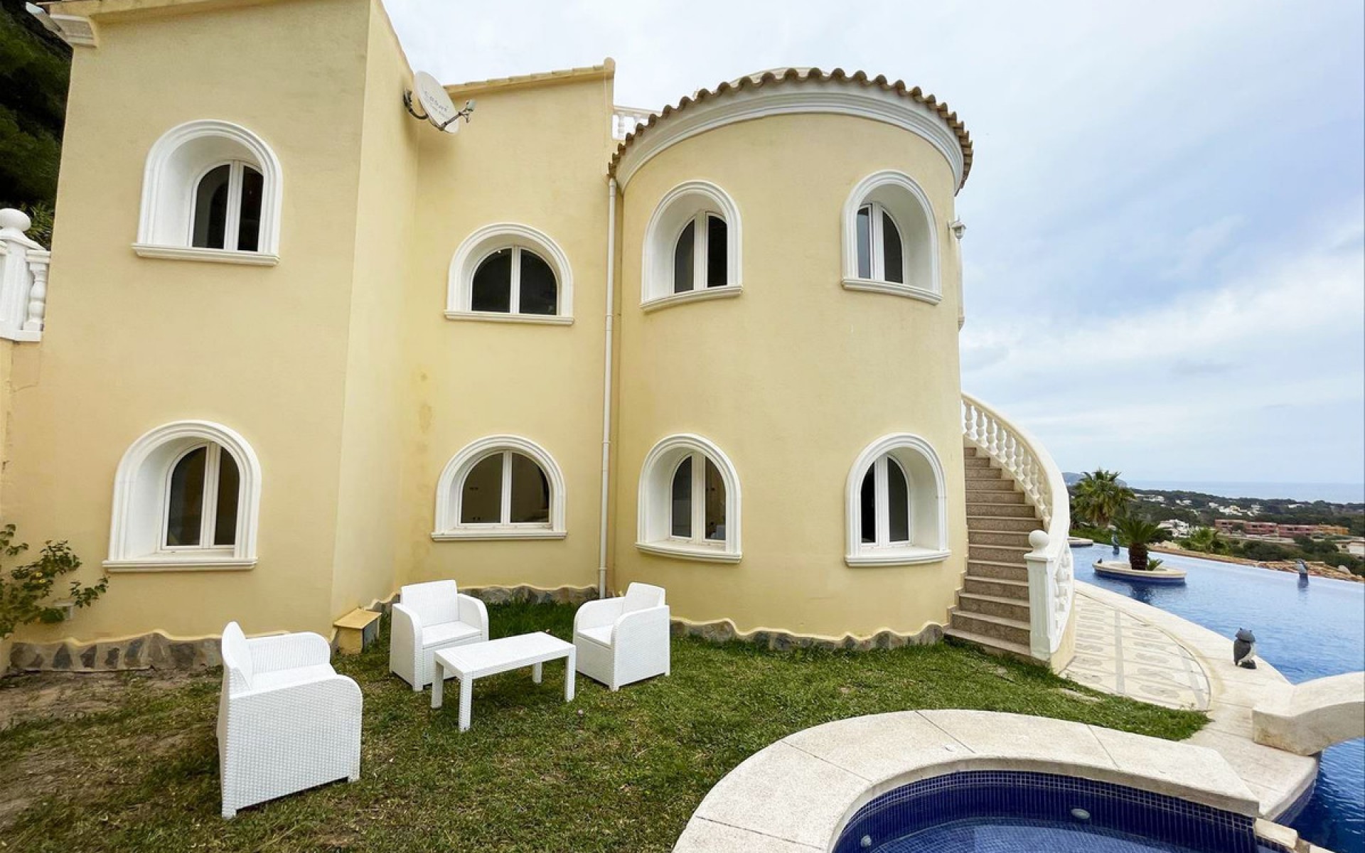 Resale - Villa - Calpe - Calpe Centro
