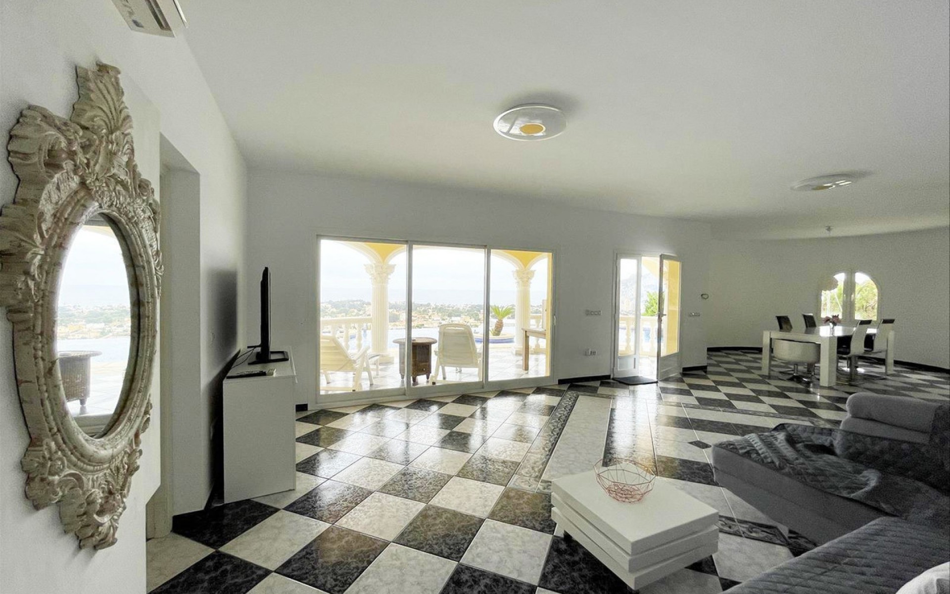 Resale - Villa - Calpe - Calpe Centro