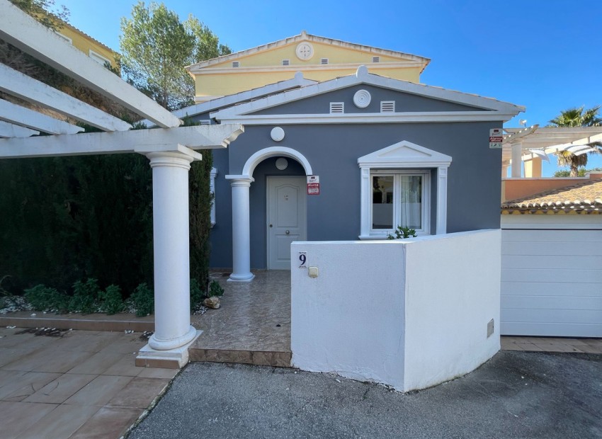 Resale - Villa - Calpe - Calpe Centro
