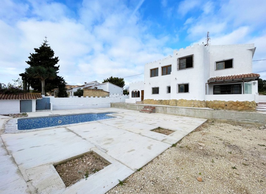 Resale - Villa - Calpe - Calpe Centro