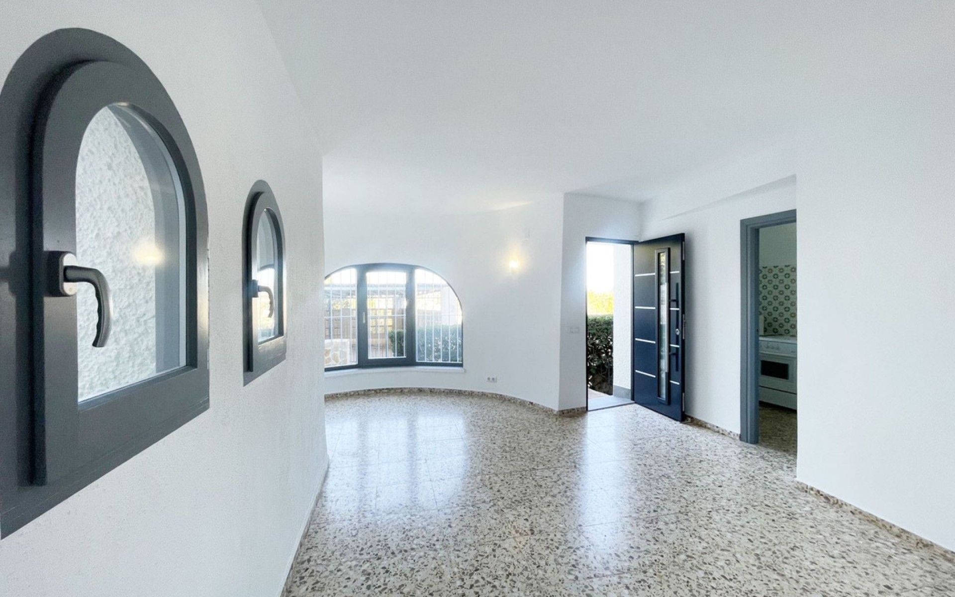Resale - Villa - Calpe - Calpe Centro