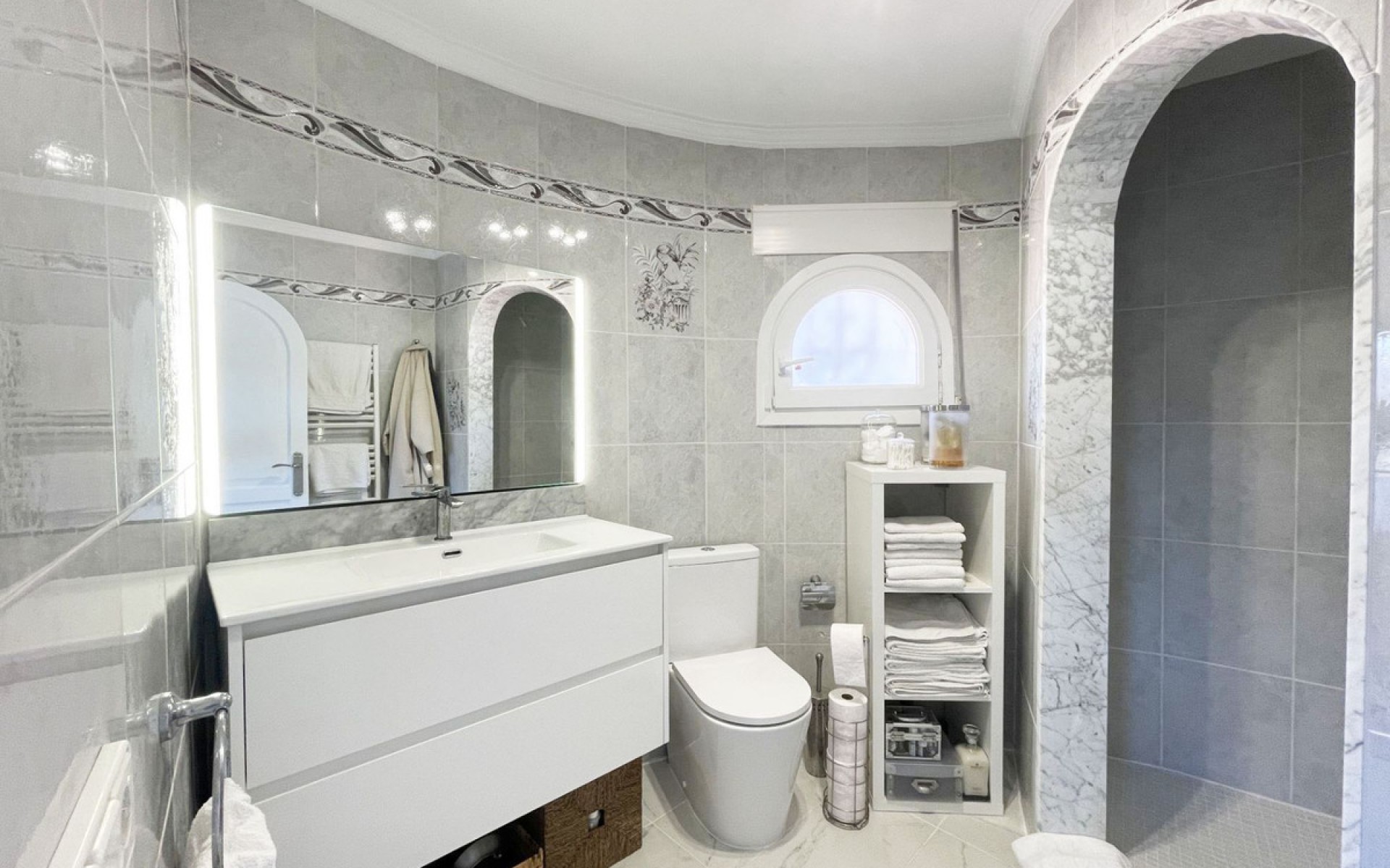 Resale - Villa - Calpe - Calpe Centro