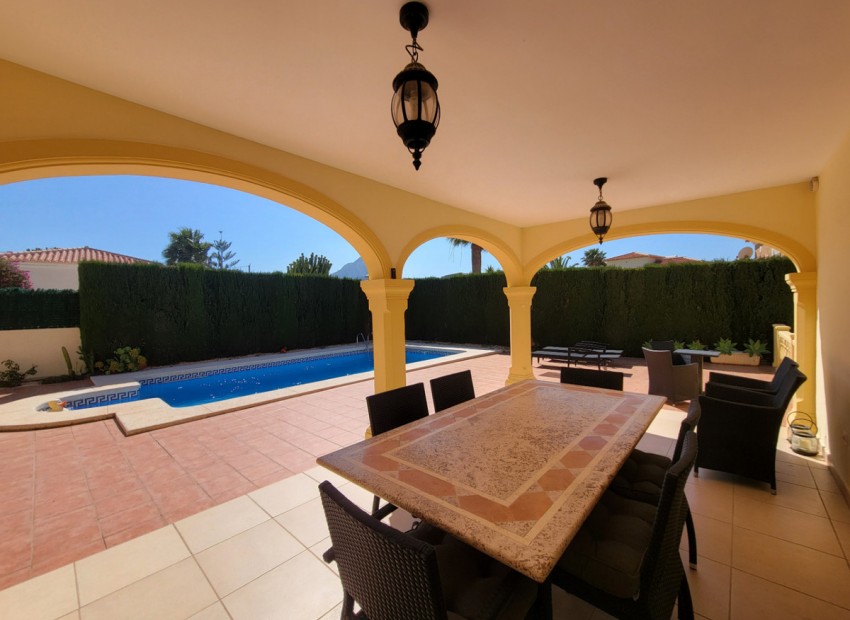 Resale - Villa - Calpe - Calpe Centro