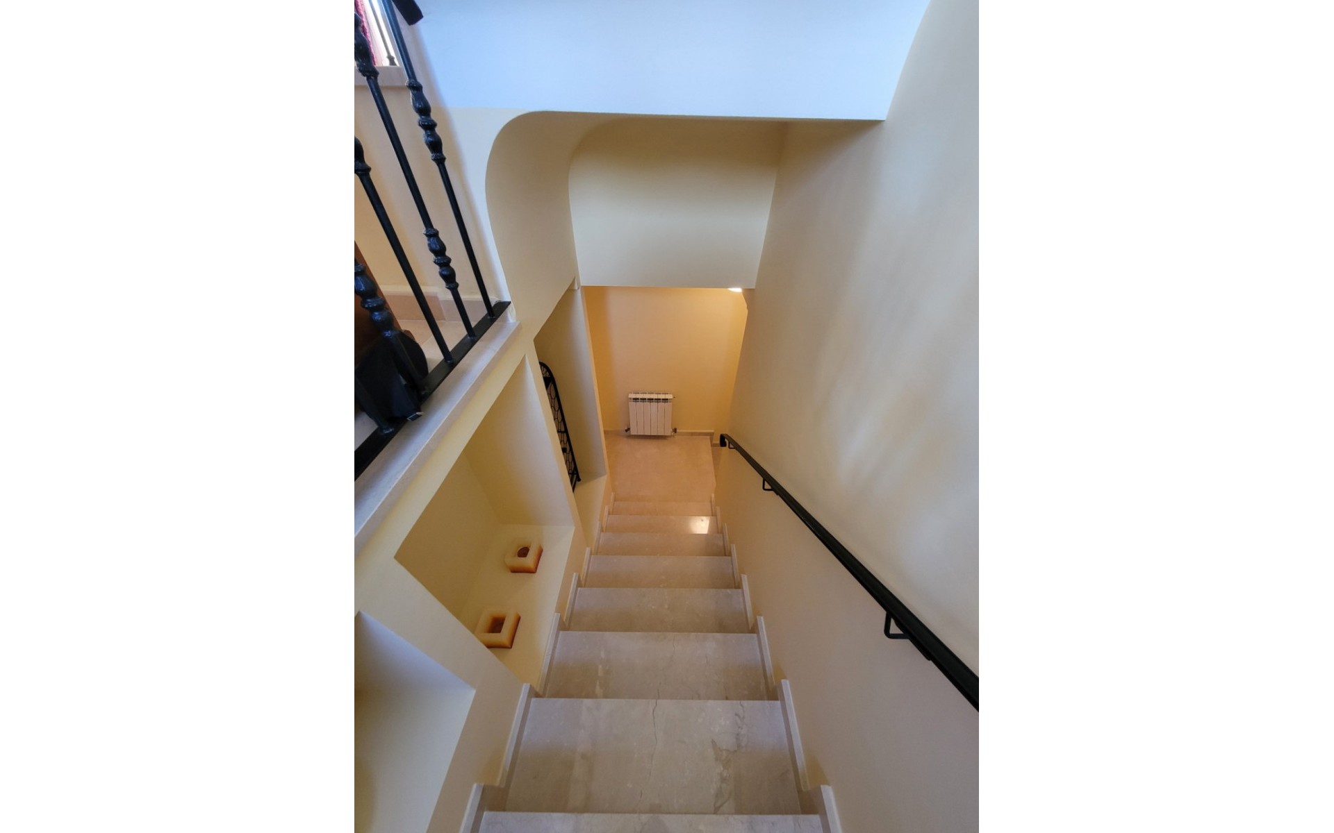 Resale - Villa - Calpe - Calpe Centro