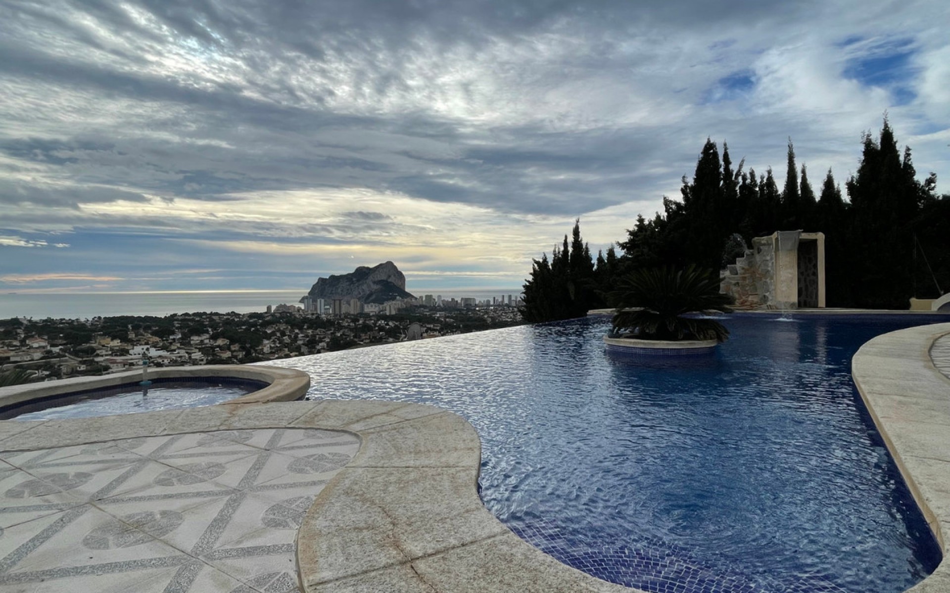 Resale - Villa - Calpe - Calpe Centro