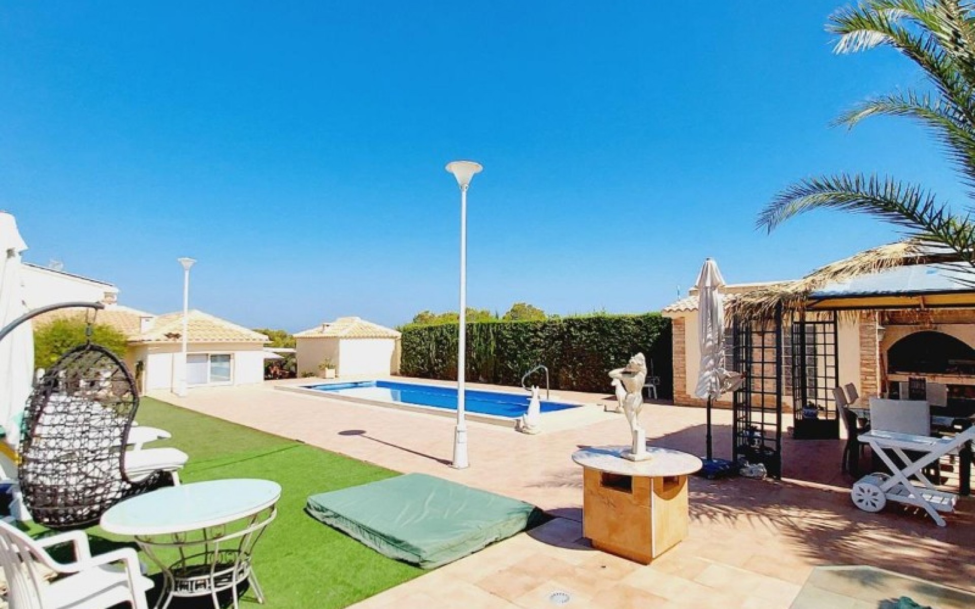 Resale - Villa - Campoamor