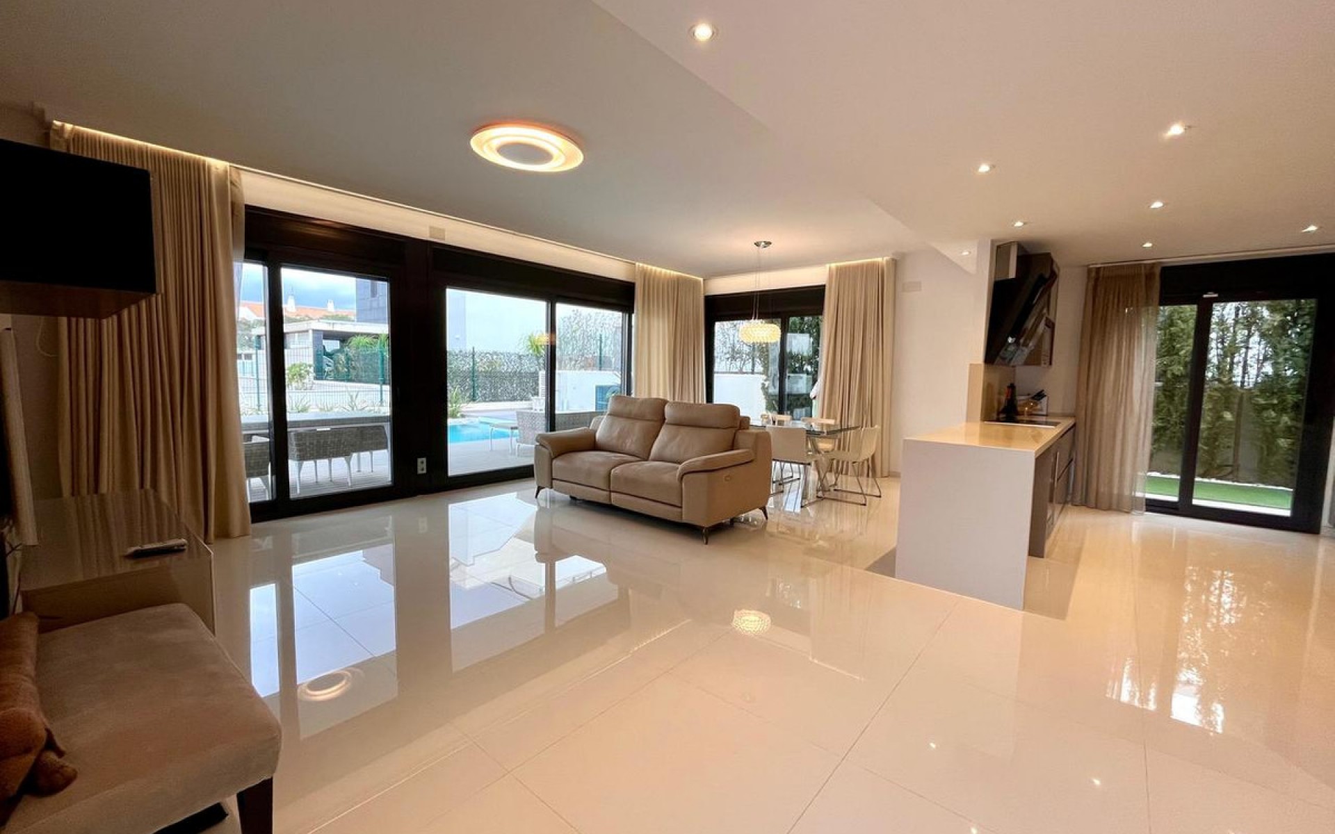 Resale - Villa - Campoamor