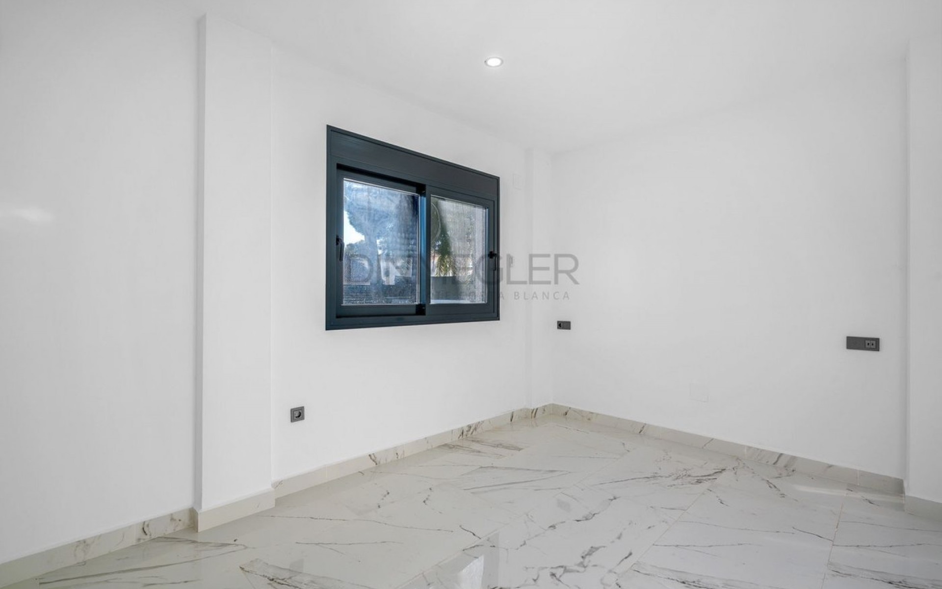 Resale - Villa - Campoamor