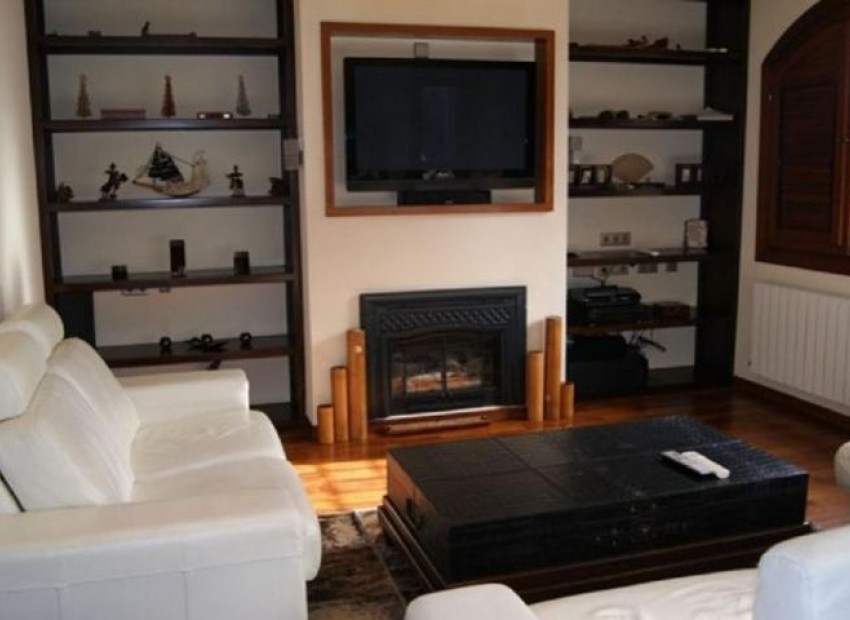 Resale - Villa - Campoamor