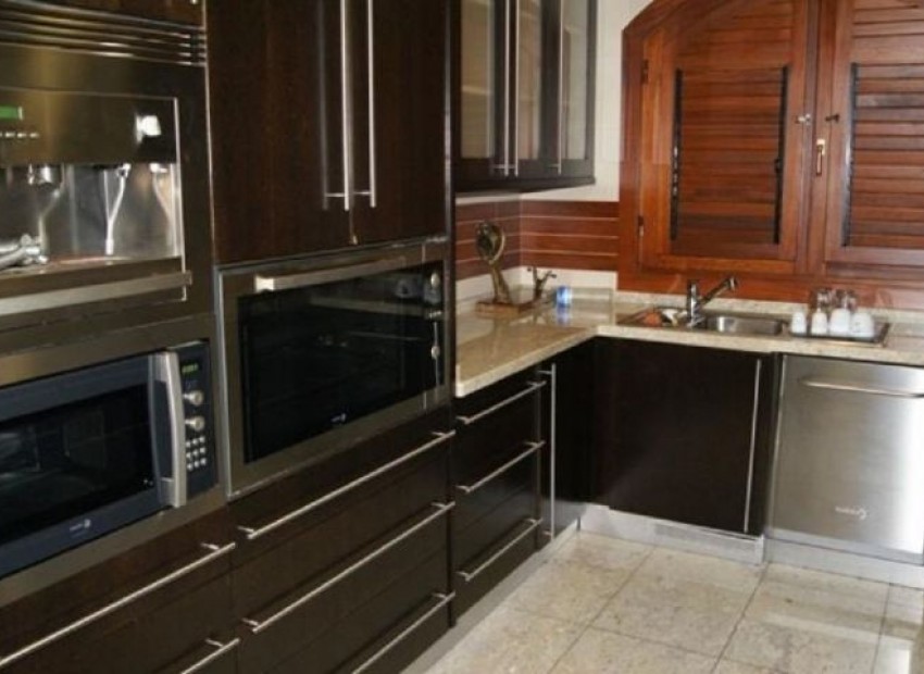 Resale - Villa - Campoamor