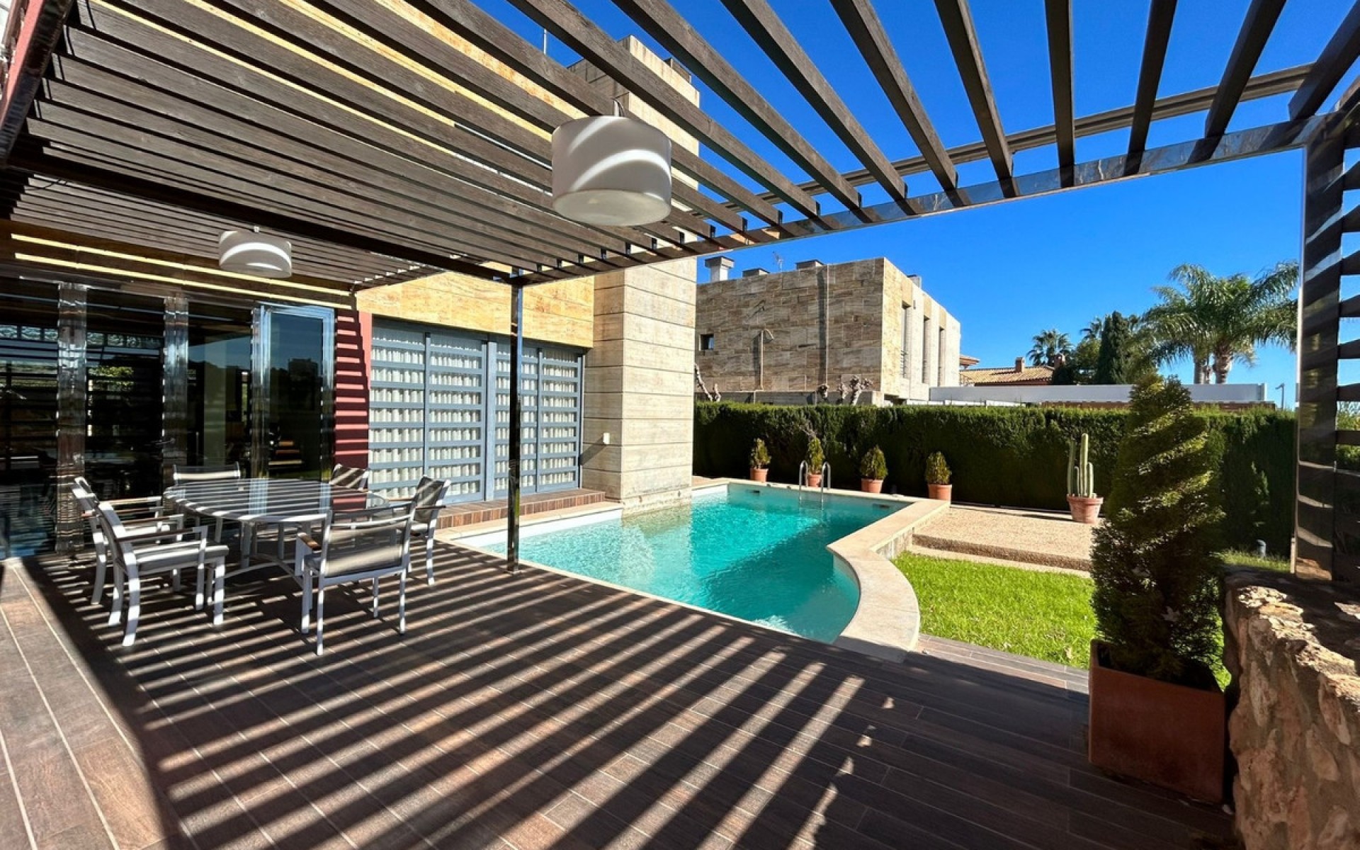 Resale - Villa - Campoamor