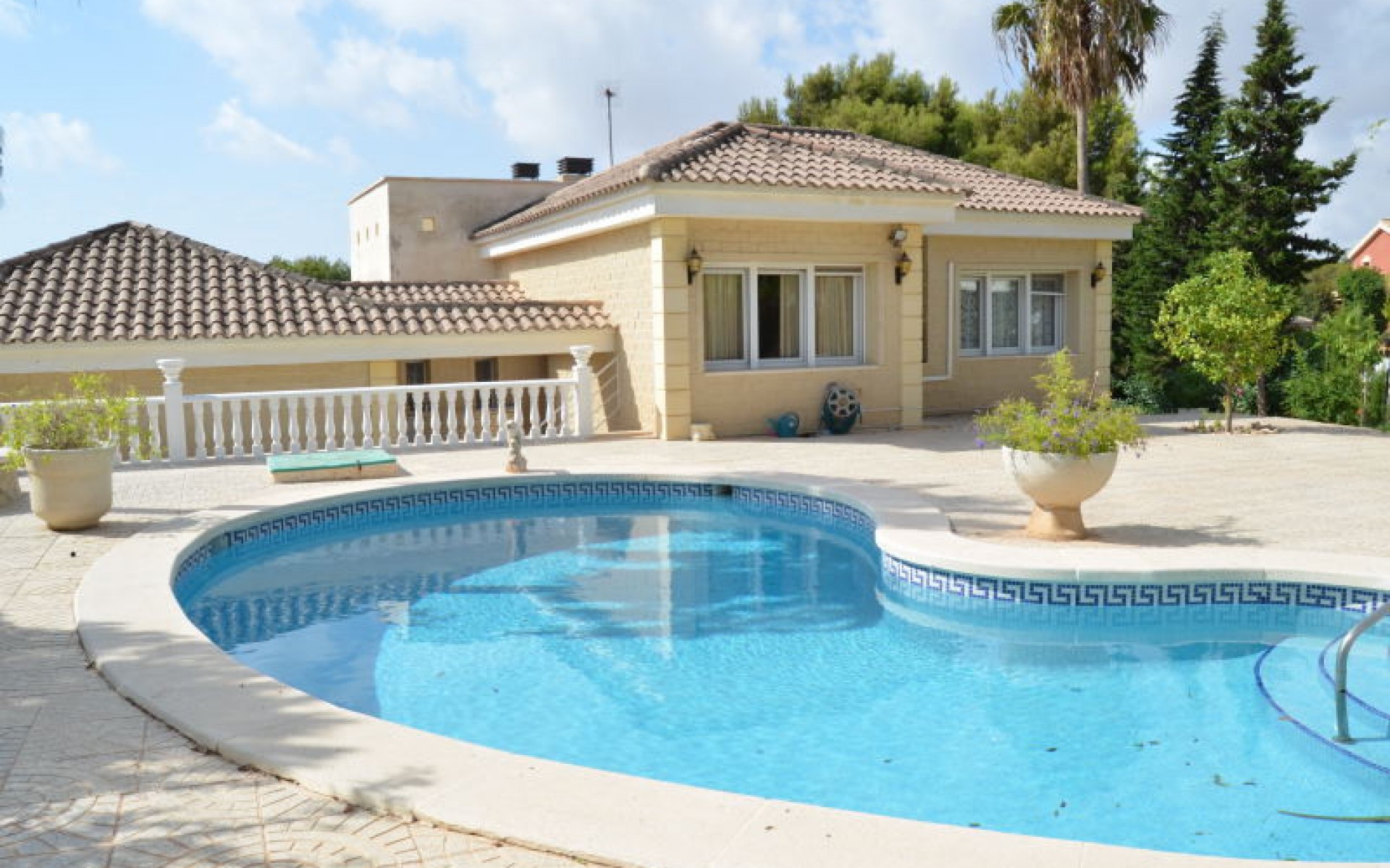 Resale - Villa - Campoamor