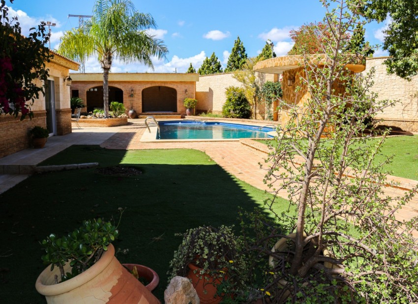 Resale - Villa - Cartagena - Los Urrutias