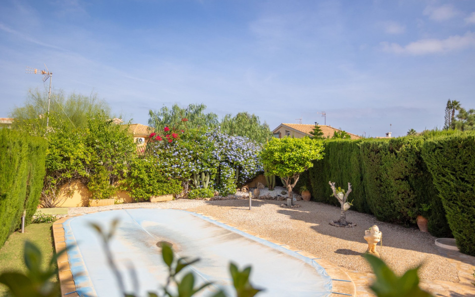 Resale - Villa - Cartagena - Playa Honda