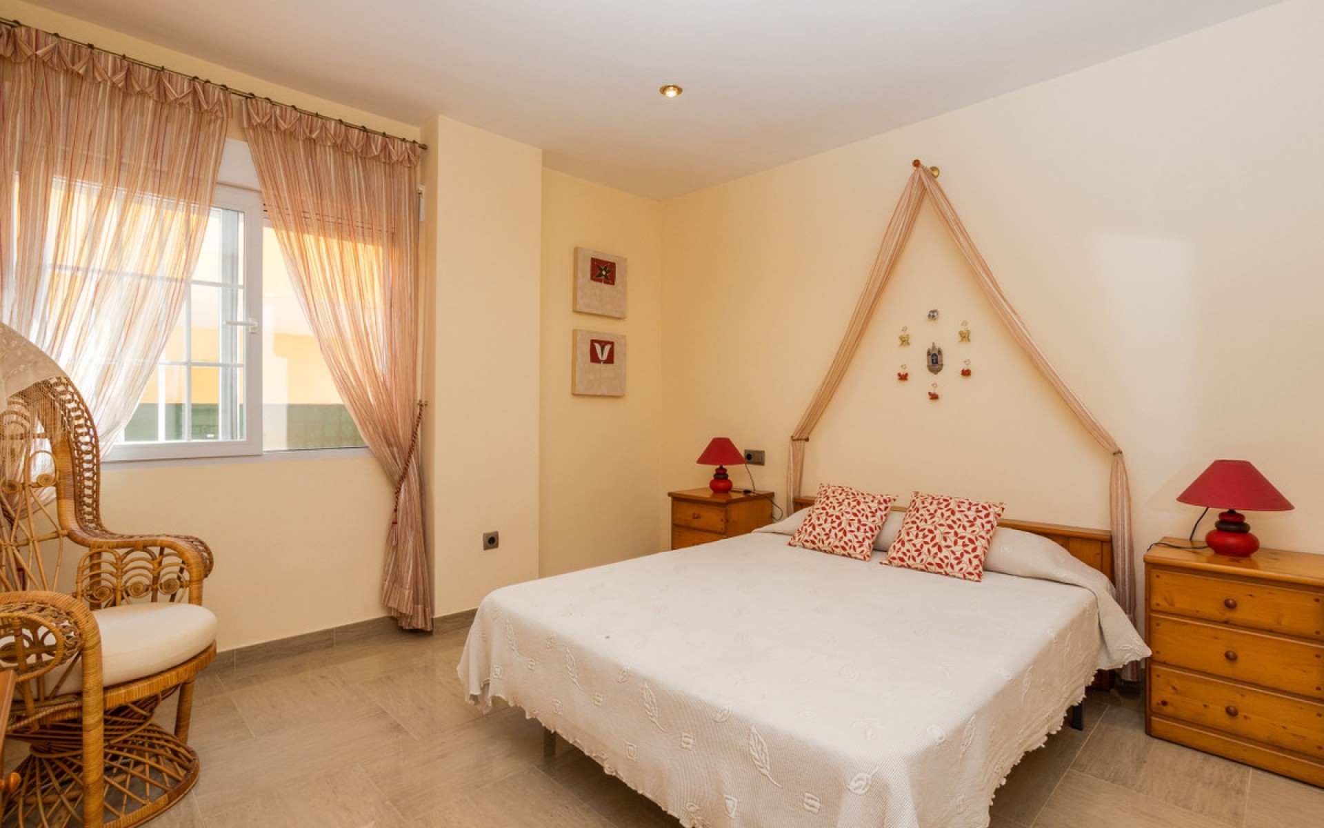 Resale - Villa - Cartagena - Playa Honda