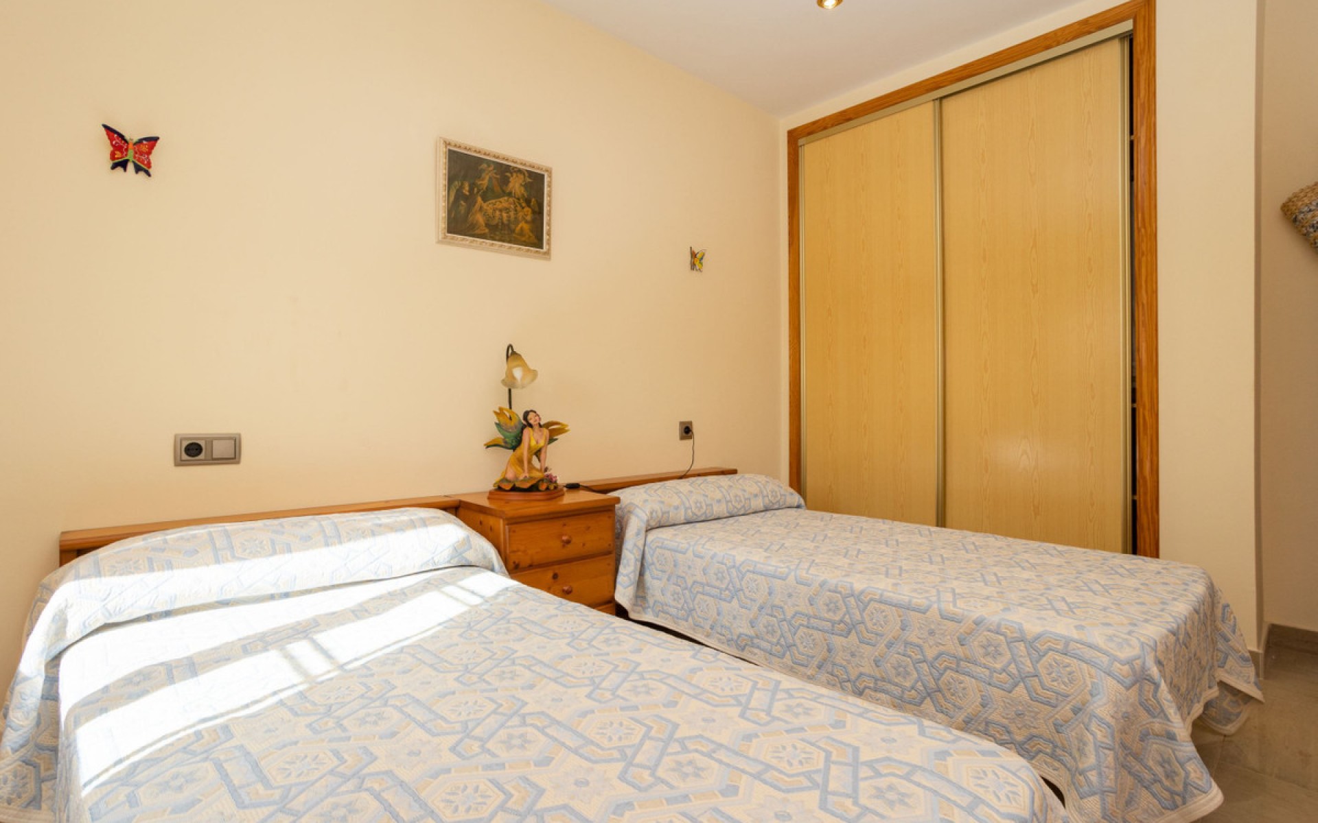 Resale - Villa - Cartagena - Playa Honda