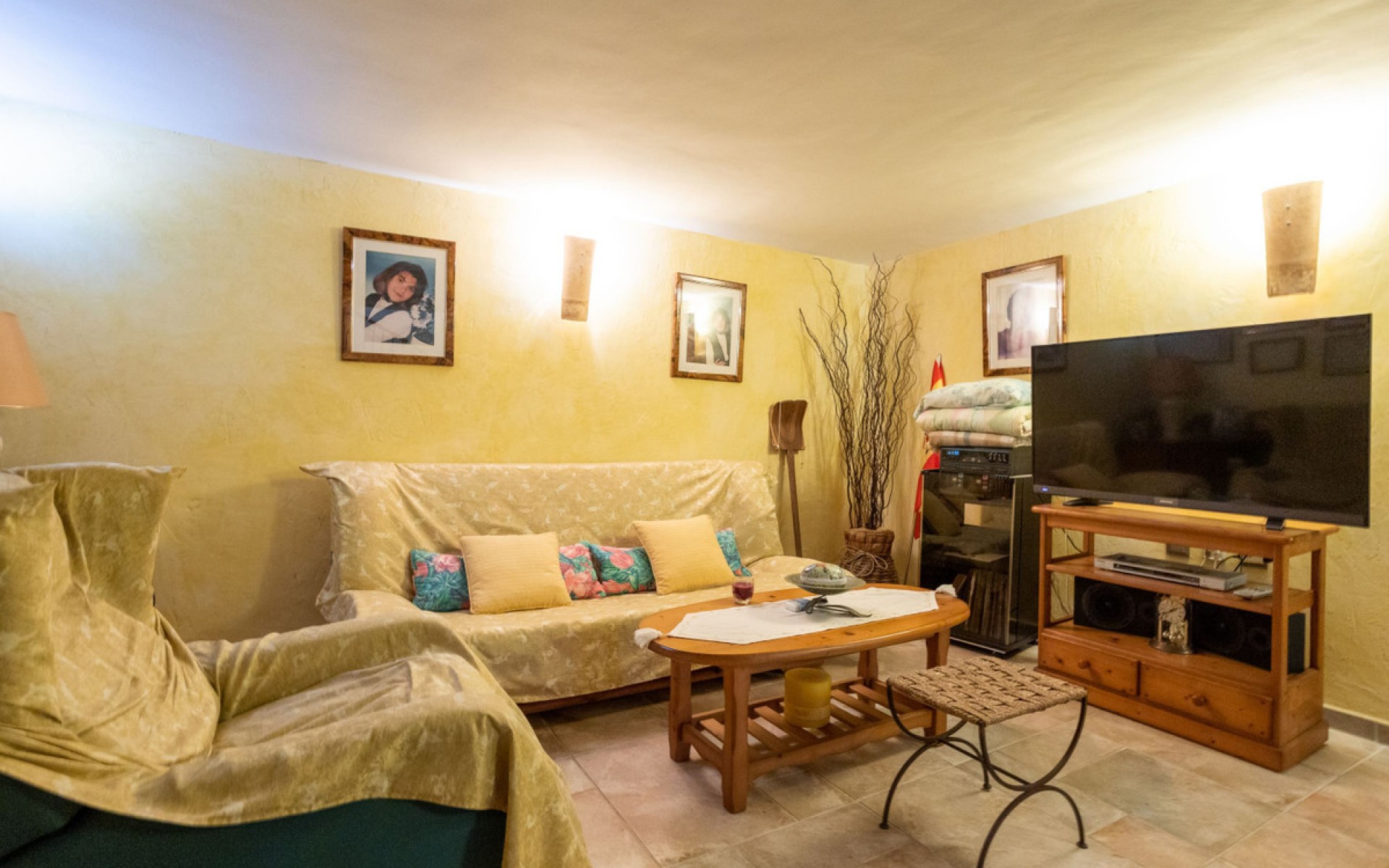 Resale - Villa - Cartagena - Playa Honda