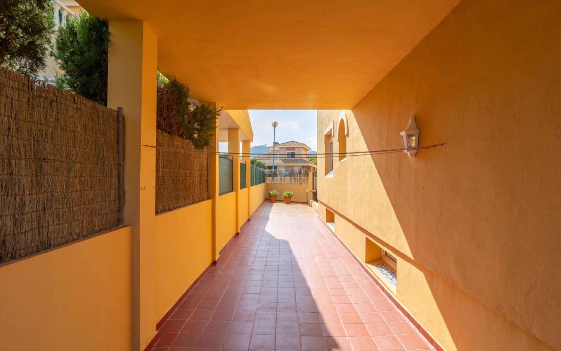 Resale - Villa - Cartagena - Playa Honda