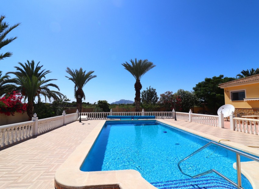 Resale - Villa - Catral - Catral Centro
