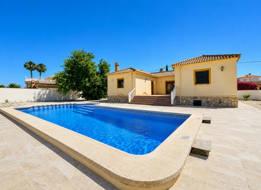 Resale - Villa - Catral - Catral Centro