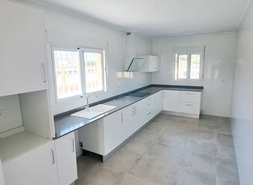 Resale - Villa - Catral - Catral Centro
