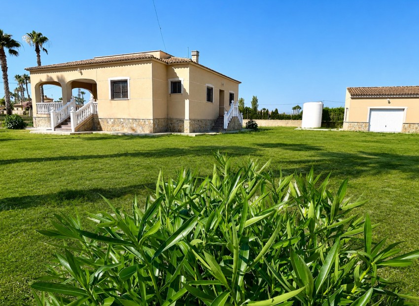 Resale - Villa - Catral - Catral Centro