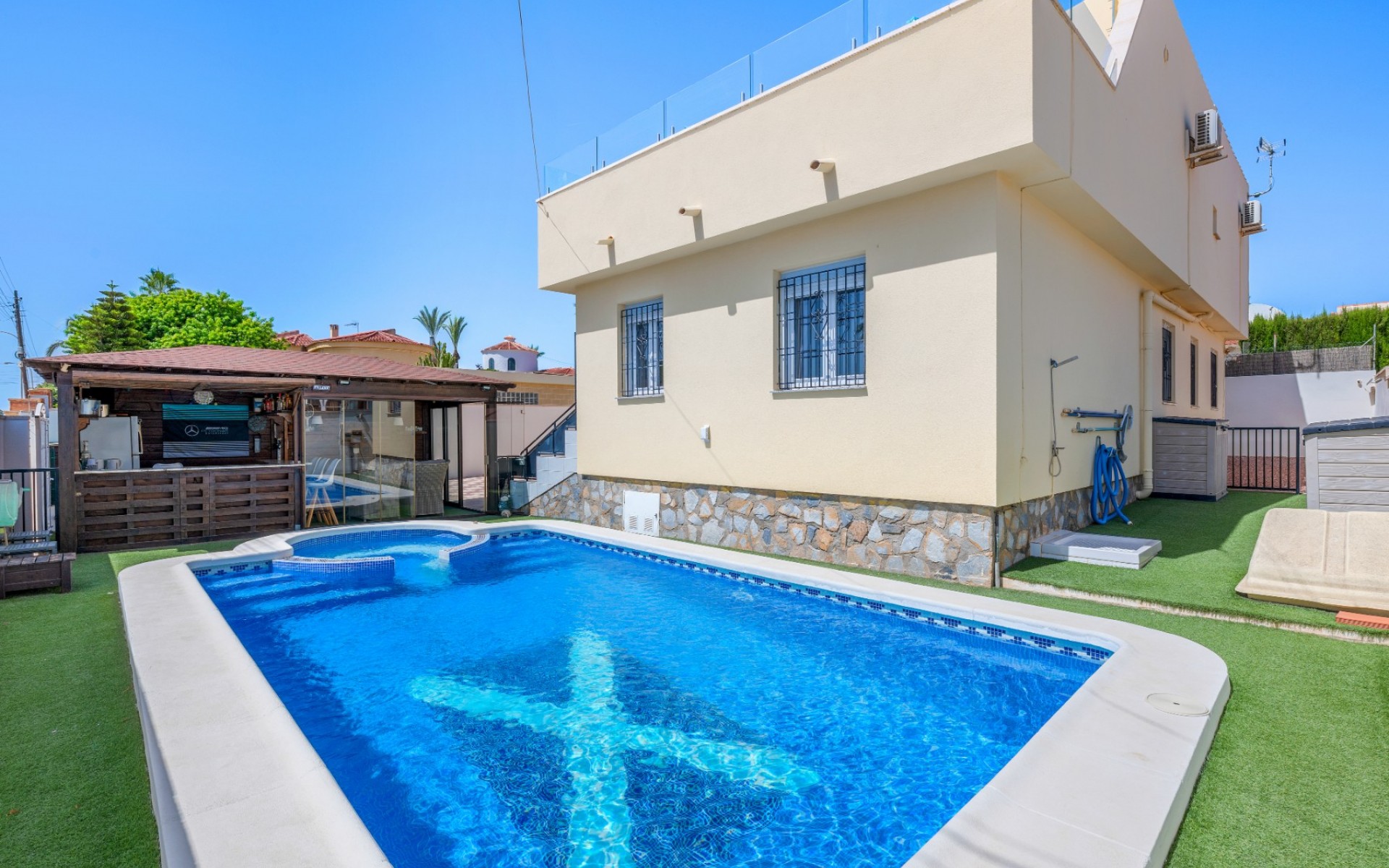 Resale - Villa - Ciudad Quesada - Center