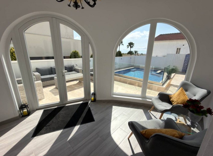 Resale - Villa - Ciudad Quesada - Central quesada