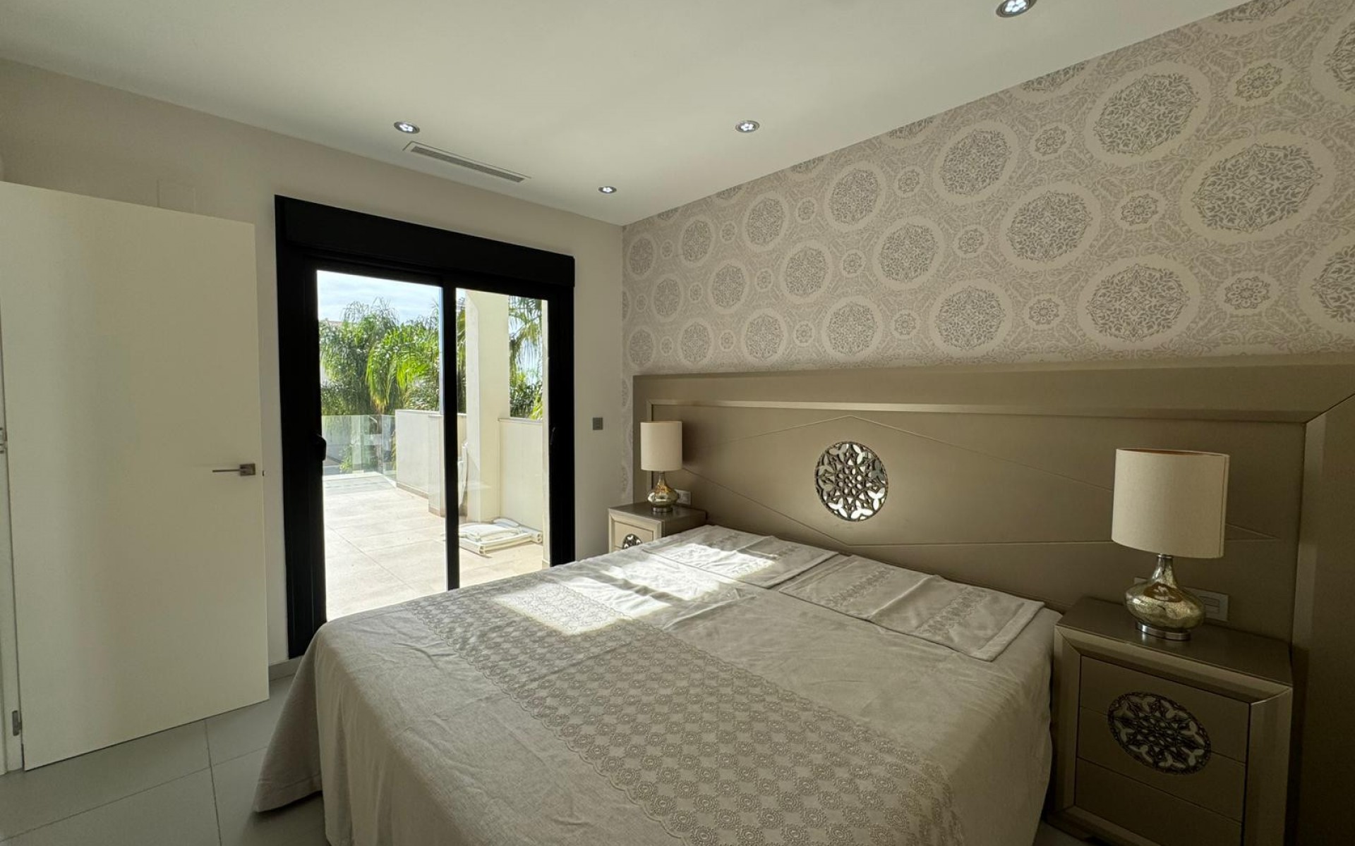 Resale - Villa - Ciudad Quesada - Pueblo Bravo