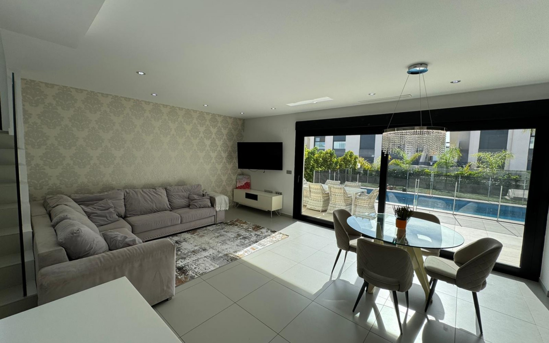 Resale - Villa - Ciudad Quesada - Pueblo Bravo