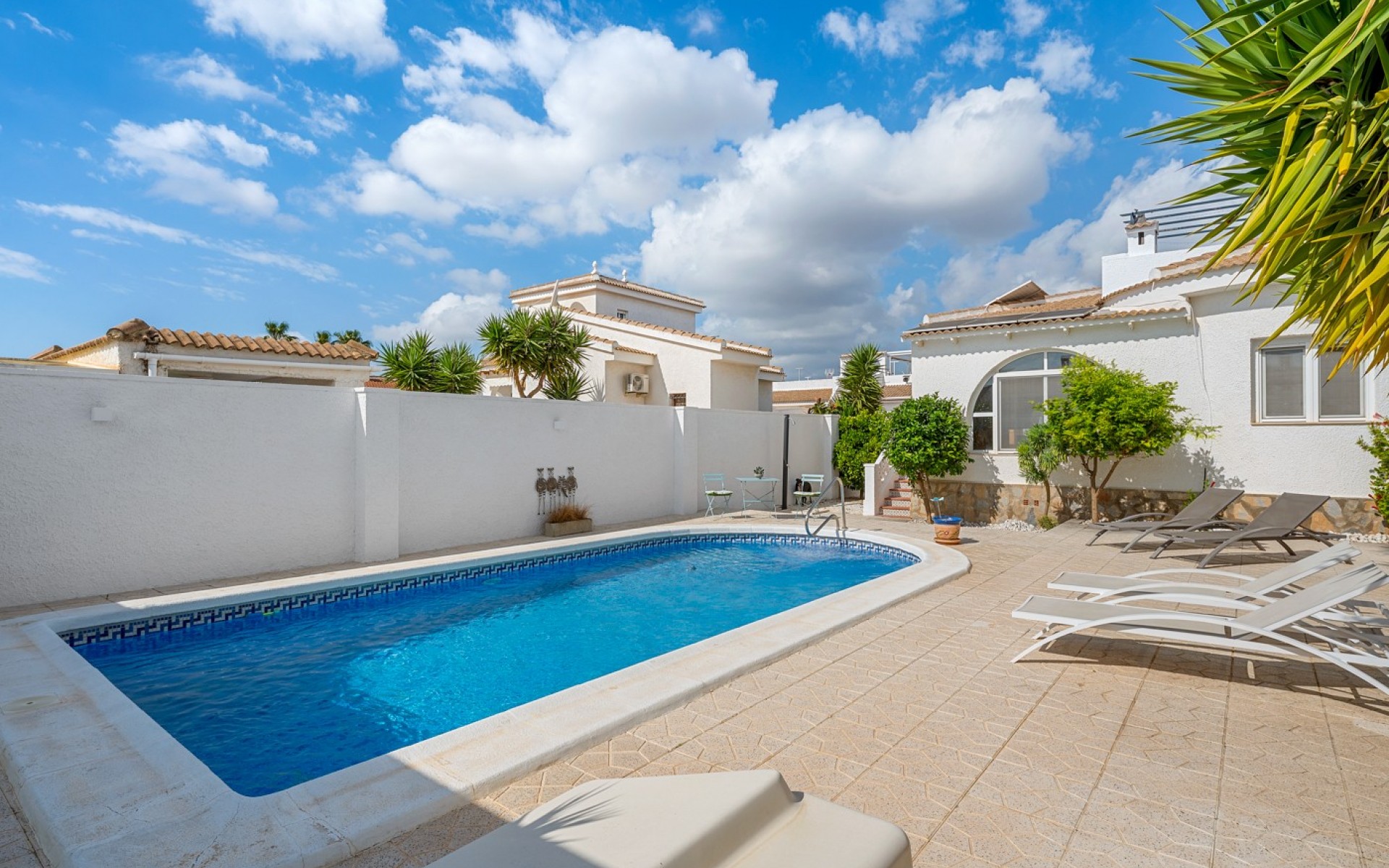 Resale - Villa - Ciudad Quesada - Pueblo Bravo