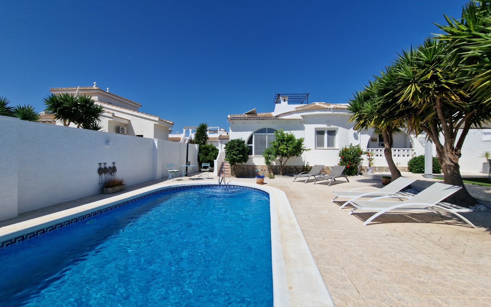 Resale - Villa - Ciudad Quesada - Pueblo Bravo