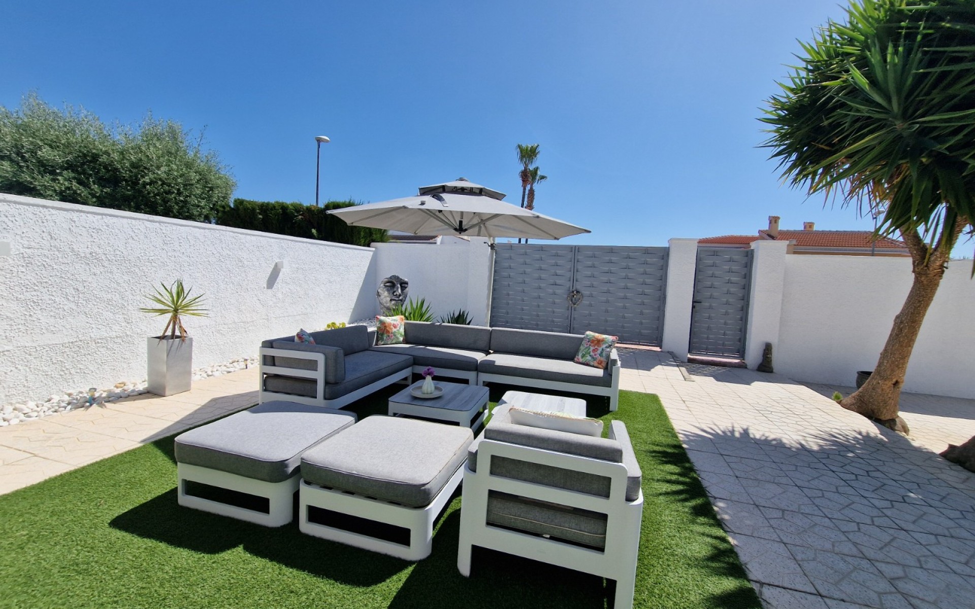 Resale - Villa - Ciudad Quesada - Pueblo Bravo