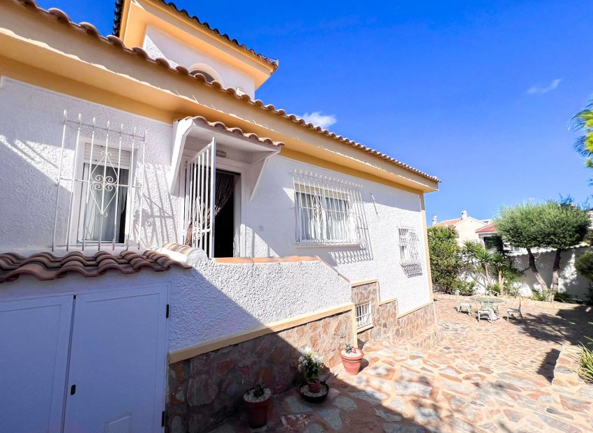 Resale - Villa - Ciudad Quesada