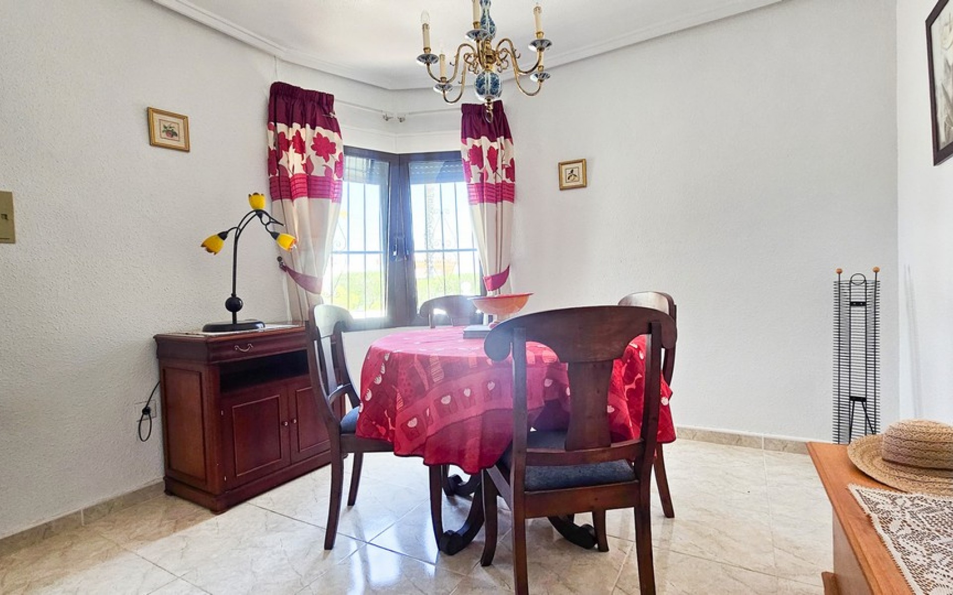 Resale - Villa - Ciudad Quesada