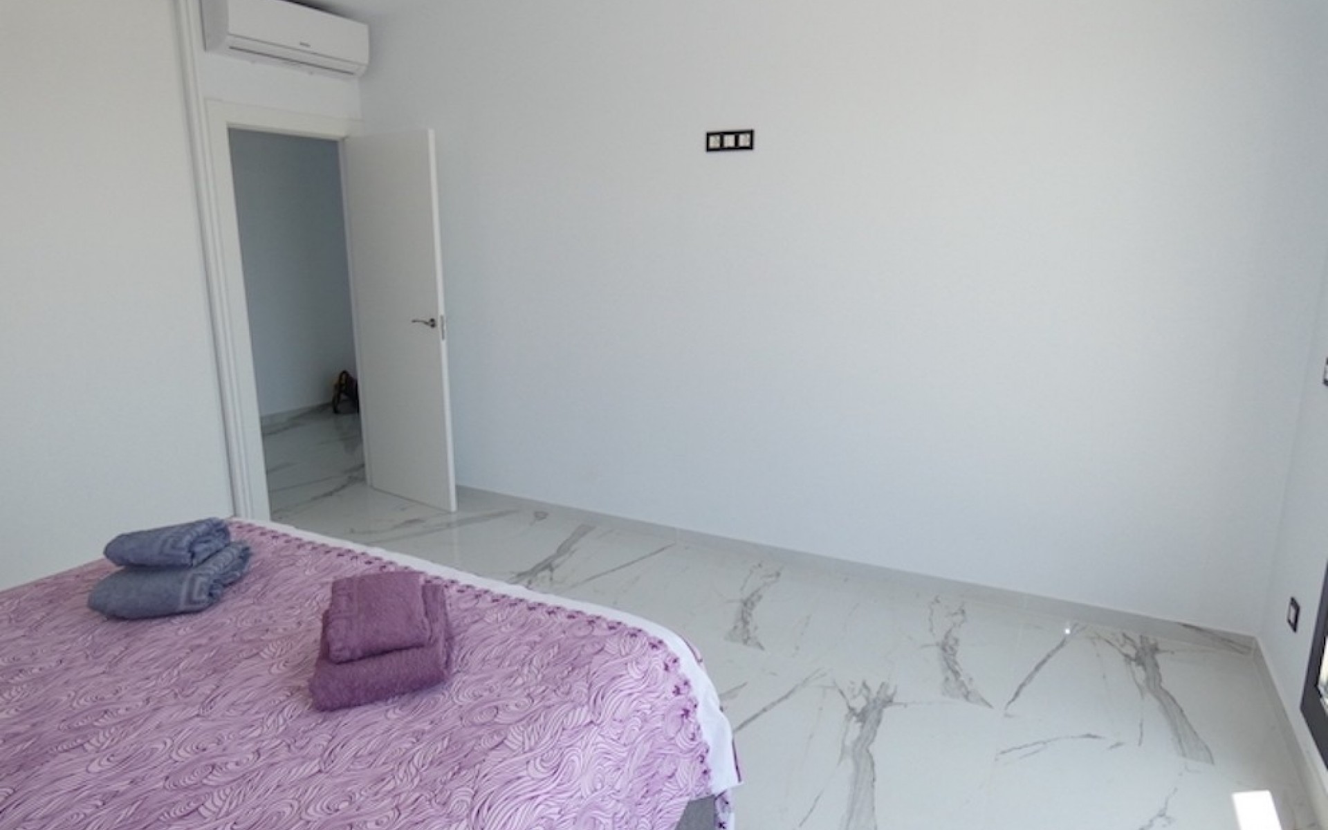 Resale - Villa - Ciudad Quesada