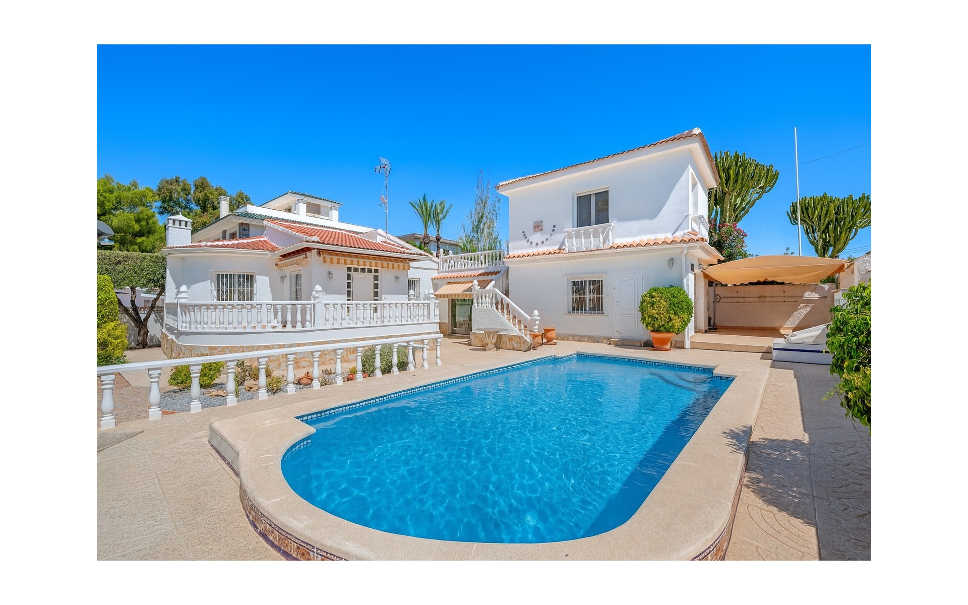 Resale - Villa - Ciudad Quesada