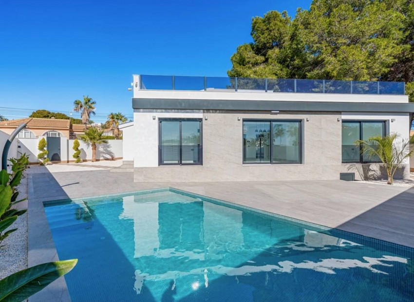 Resale - Villa - Ciudad Quesada