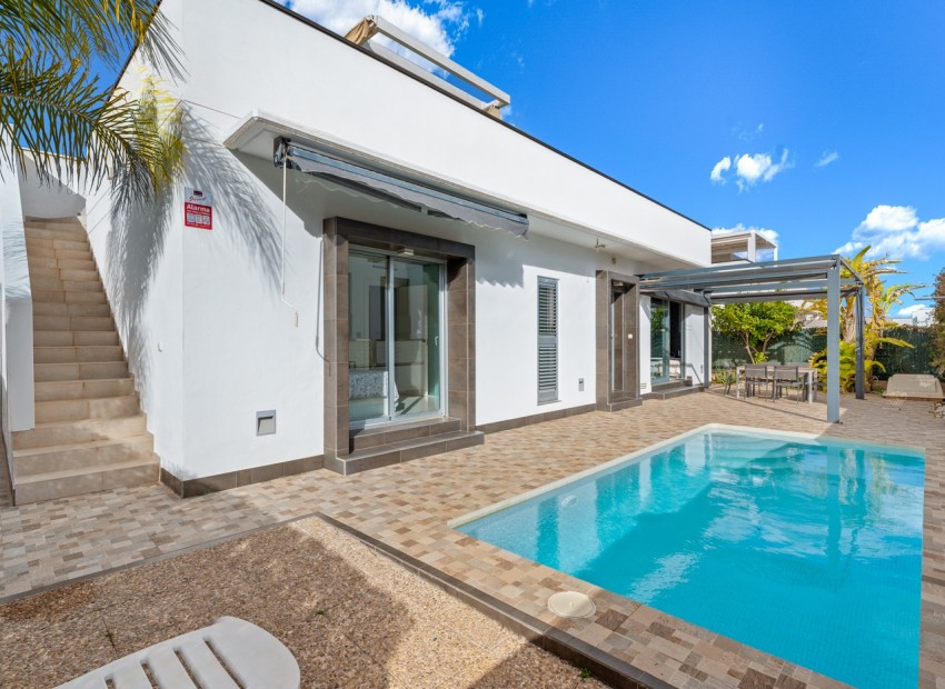 Resale - Villa - Ciudad Quesada