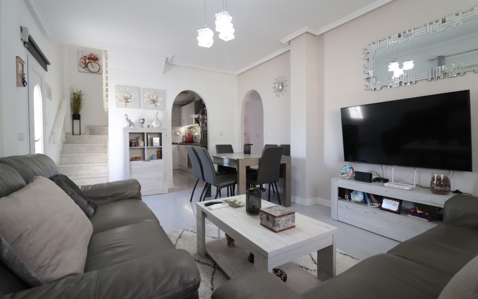 Resale - Villa - Ciudad Quesada