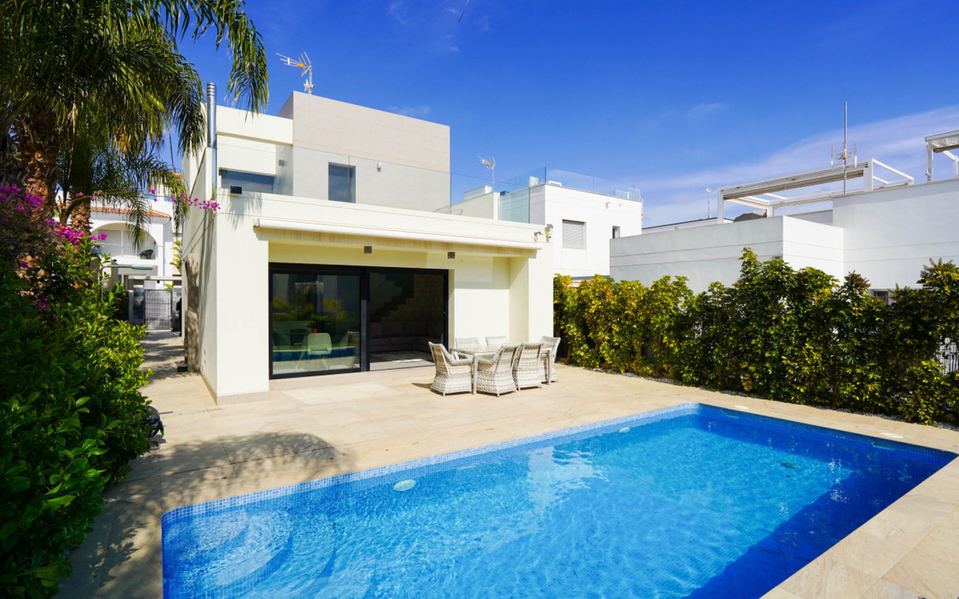 Resale - Villa - Ciudad Quesada