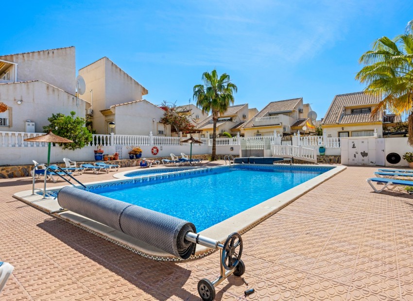 Resale - Villa - Ciudad Quesada