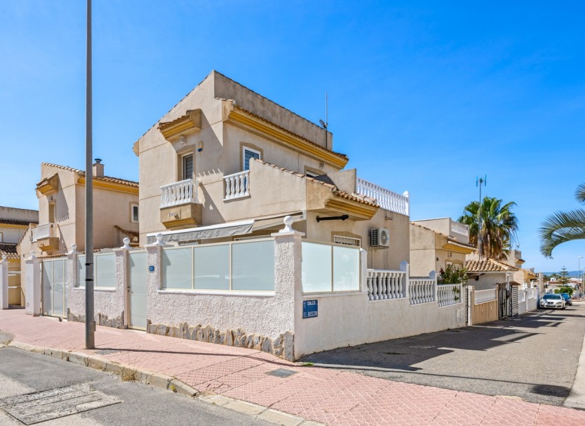 Resale - Villa - Ciudad Quesada