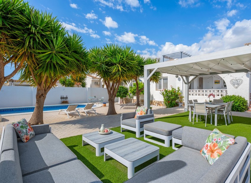 Resale - Villa - Ciudad Quesada