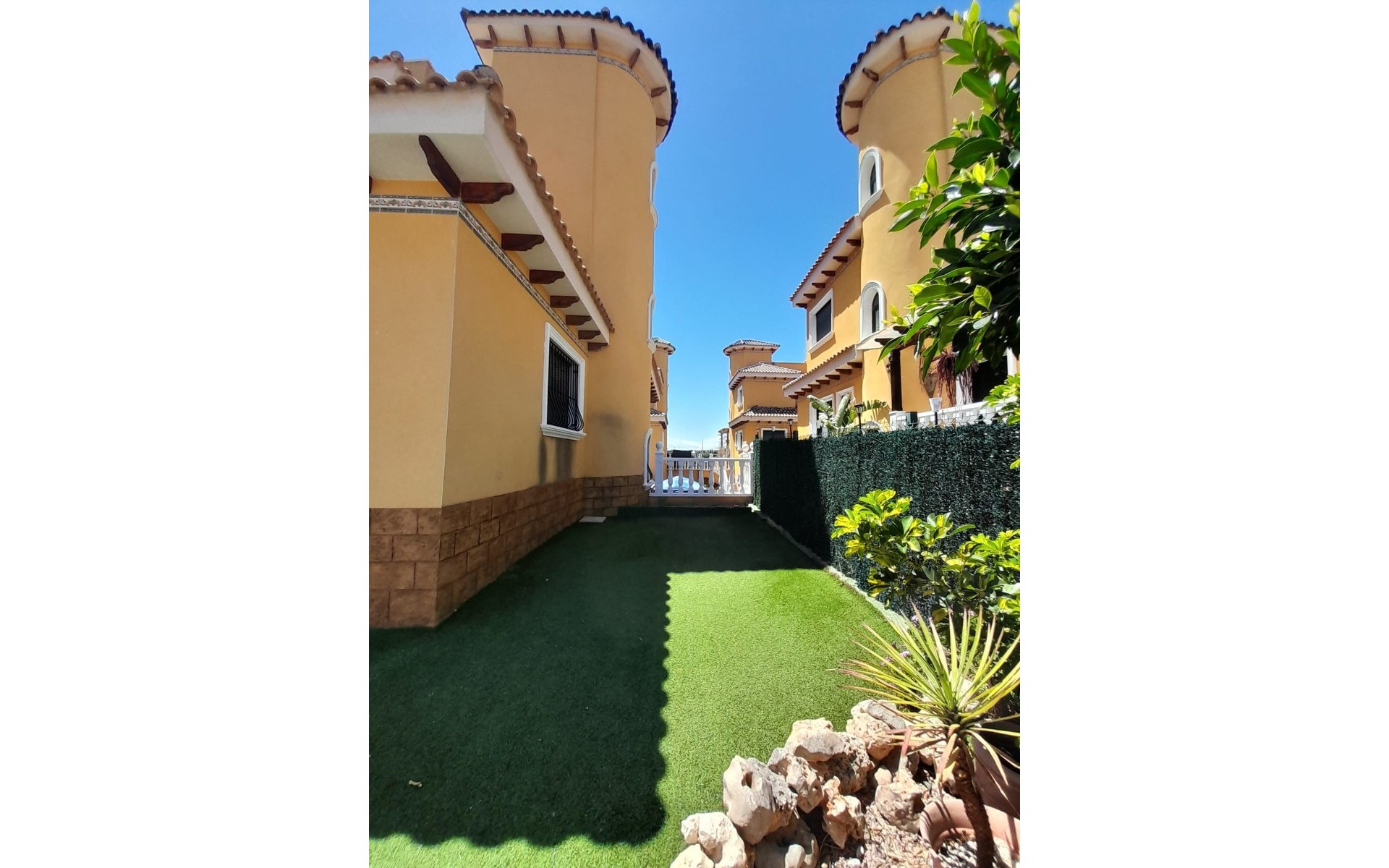 Resale - Villa - Ciudad Quesada