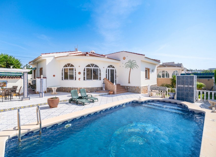 Resale - Villa - Ciudad Quesada