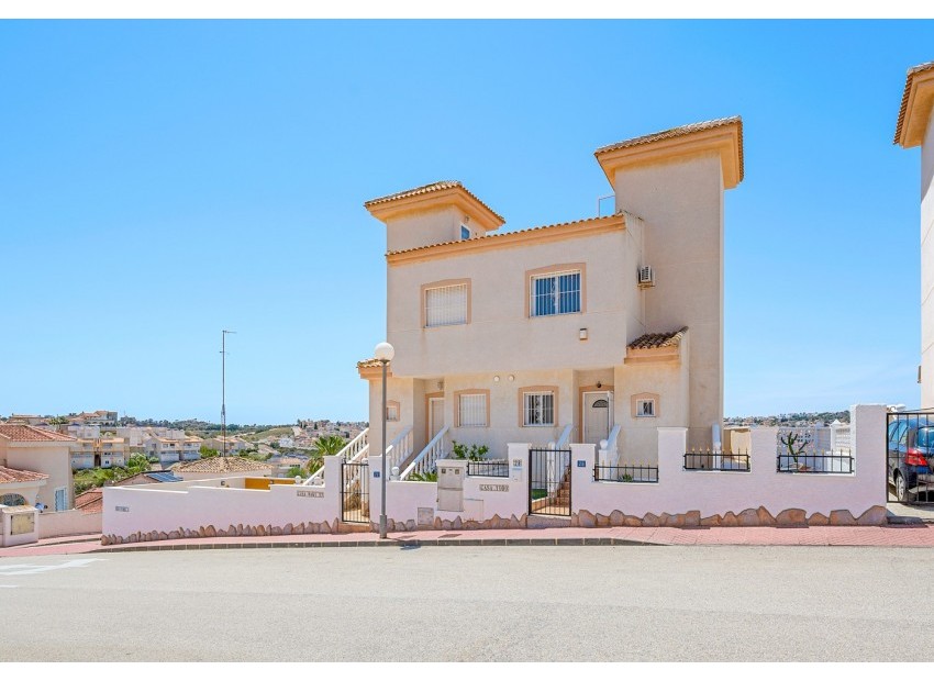 Resale - Villa - Ciudad Quesada