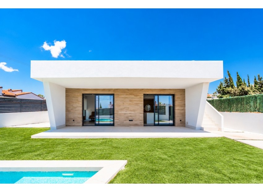 Resale - Villa - Ciudad Quesada