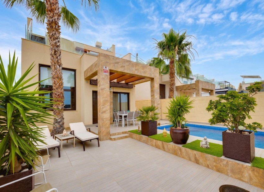 Resale - Villa - Ciudad Quesada