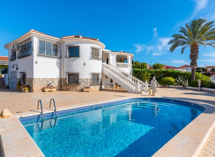 Resale - Villa - Ciudad Quesada